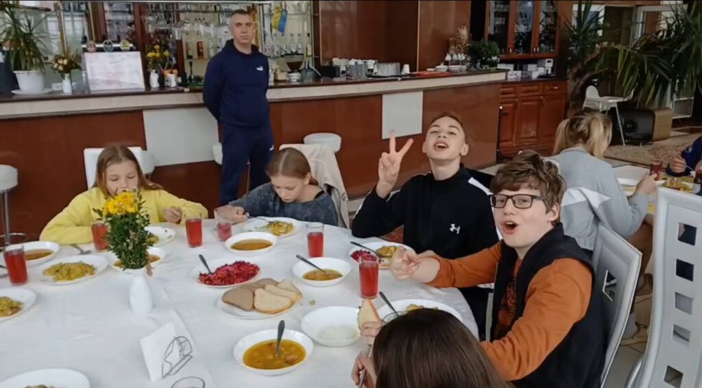 photo_2024-11-10_02-33-06